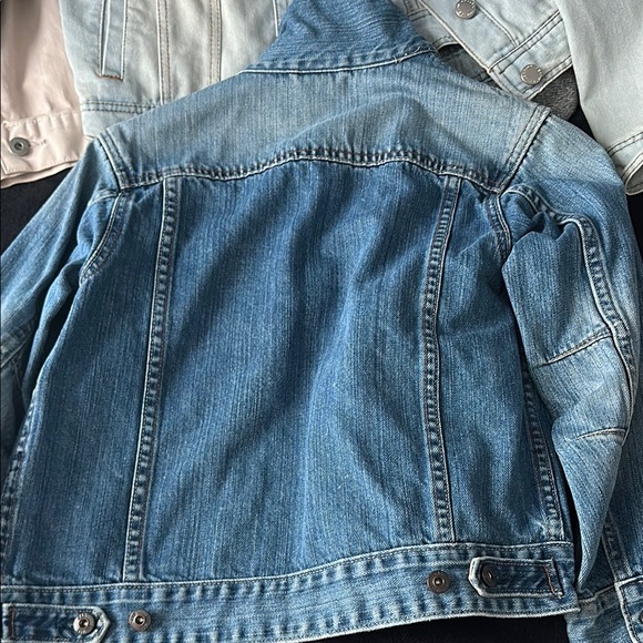 🎊 HOST PICK🎊GAP Kids Blue Jean Jacket - Picture 4 of 5